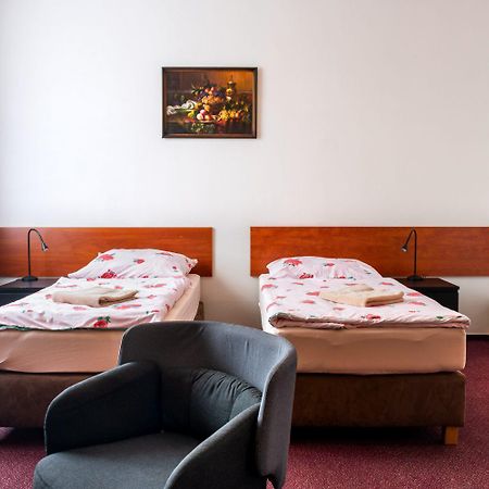 Hotel Alfa Třebíč Esterno foto