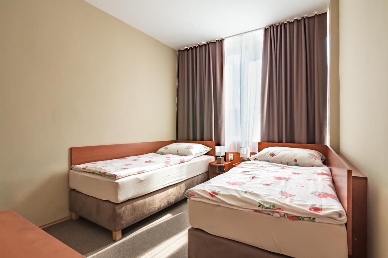 Hotel Alfa Třebíč Esterno foto