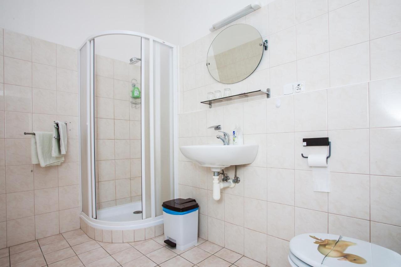 Hotel Alfa Třebíč Esterno foto